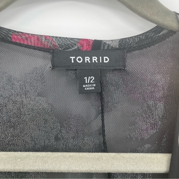 TORRID Mesh Duster Cardigan SZ 1/2 (1X/2X) Black Multicolor Floral Shimmer Slits - Picture 9 of 14